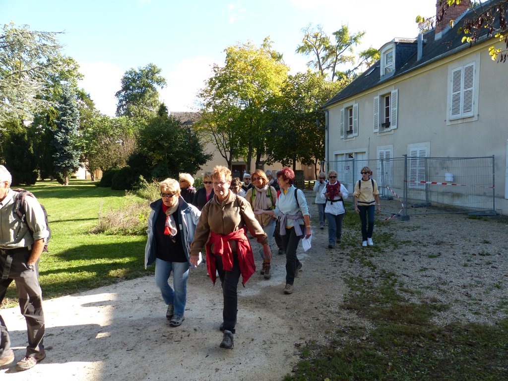 2014-10 VAUX-LE-PENIL (1).JPG